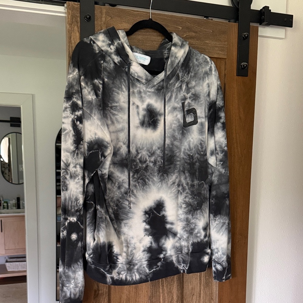 Burn Boot Camp Black and Gray Tie-Dye Hoodie
